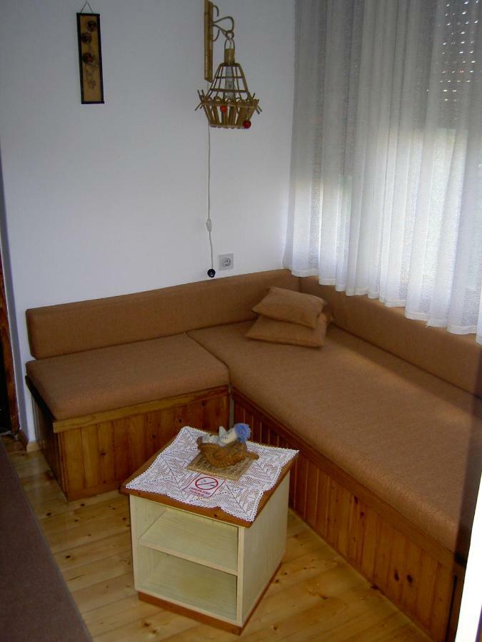 Apartman Thea Lägenhet Opatija Exteriör bild